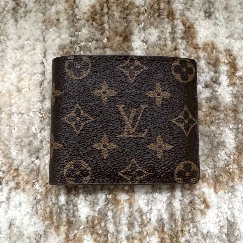 Louis Vuitton Bifold Wallet